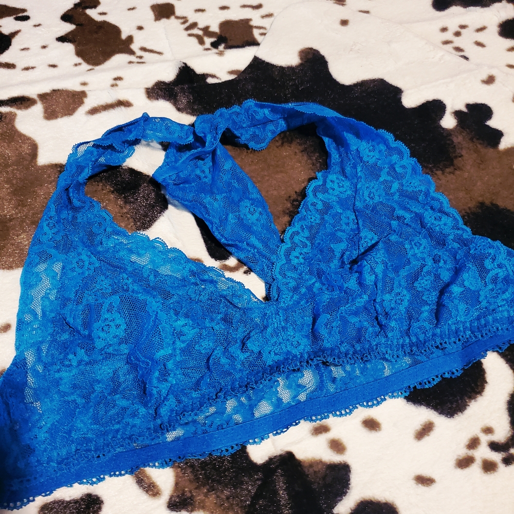 Victoria's Secret Vibrant Blue Lace Bralette
